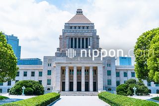 原子力施設に異常の報告なしと官房長官