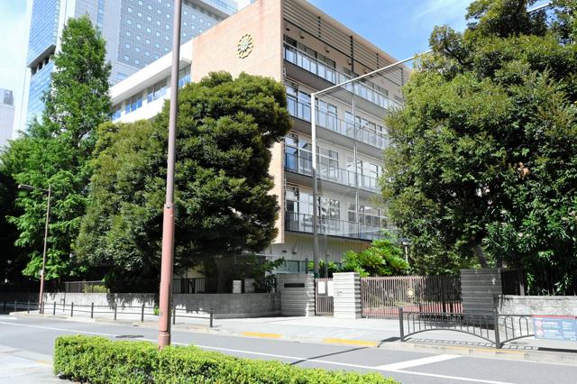 改革で知られた東京・麴町中学校が方針転換　「規制強化」の声も