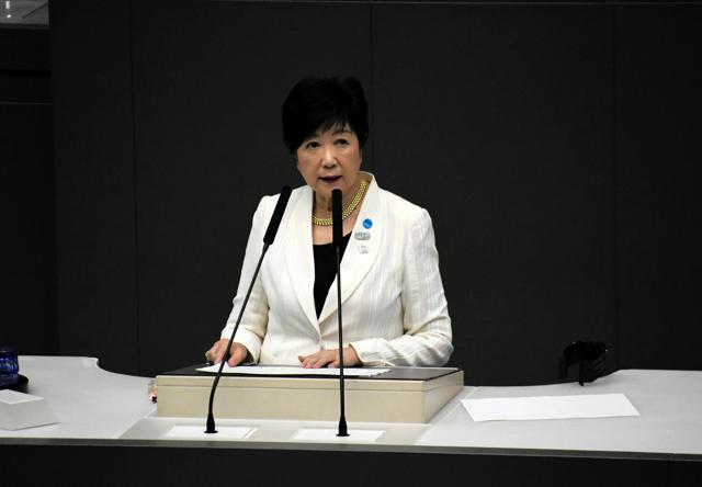 東京都が子ども医療費助成の所得制限撤廃へ 小池知事が都議会で表明