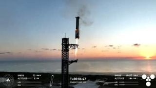 ロケット戻し「キャッチ」初成功　宇宙船スターシップの5回目試験