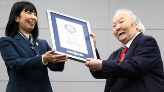 【動画】加藤一二三九段、ギネス認定　月刊誌に詰め将棋６５年連載